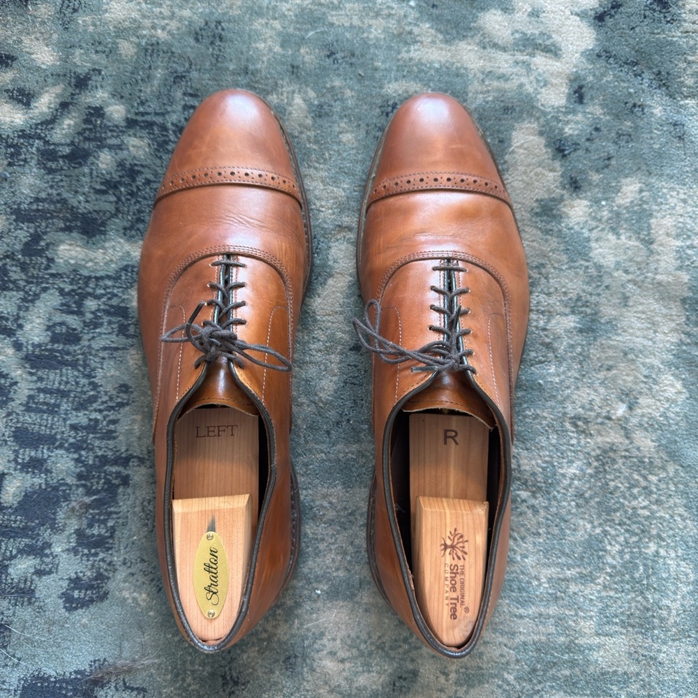 Allen Edmonds Men's Tan Leather Cap-Toe Oxfords